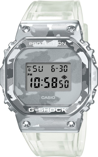 CASIO G-SHOCK GM-5600SCM-1DR KOL SAATİ