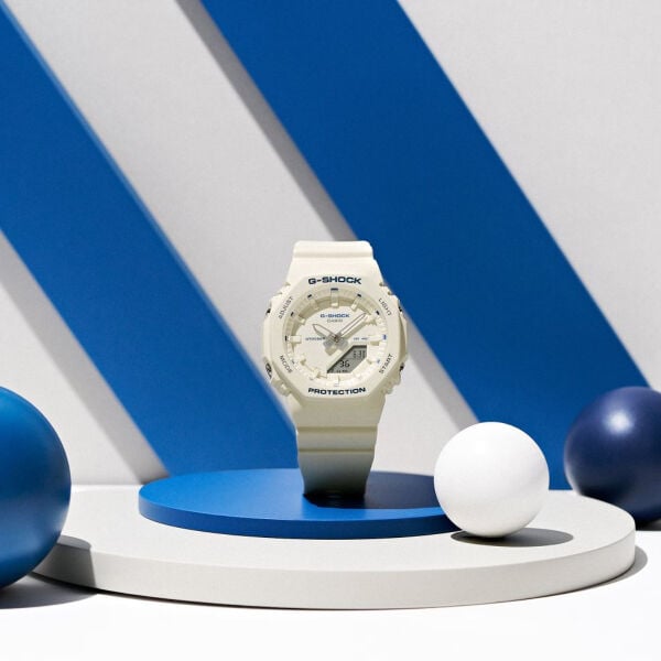 Casio GMA-P2100BA-7ADR Kol Saati