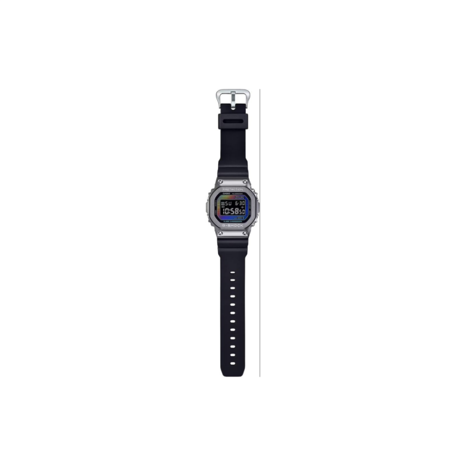 Casio GM-5600BRW-1DR Kol Saati