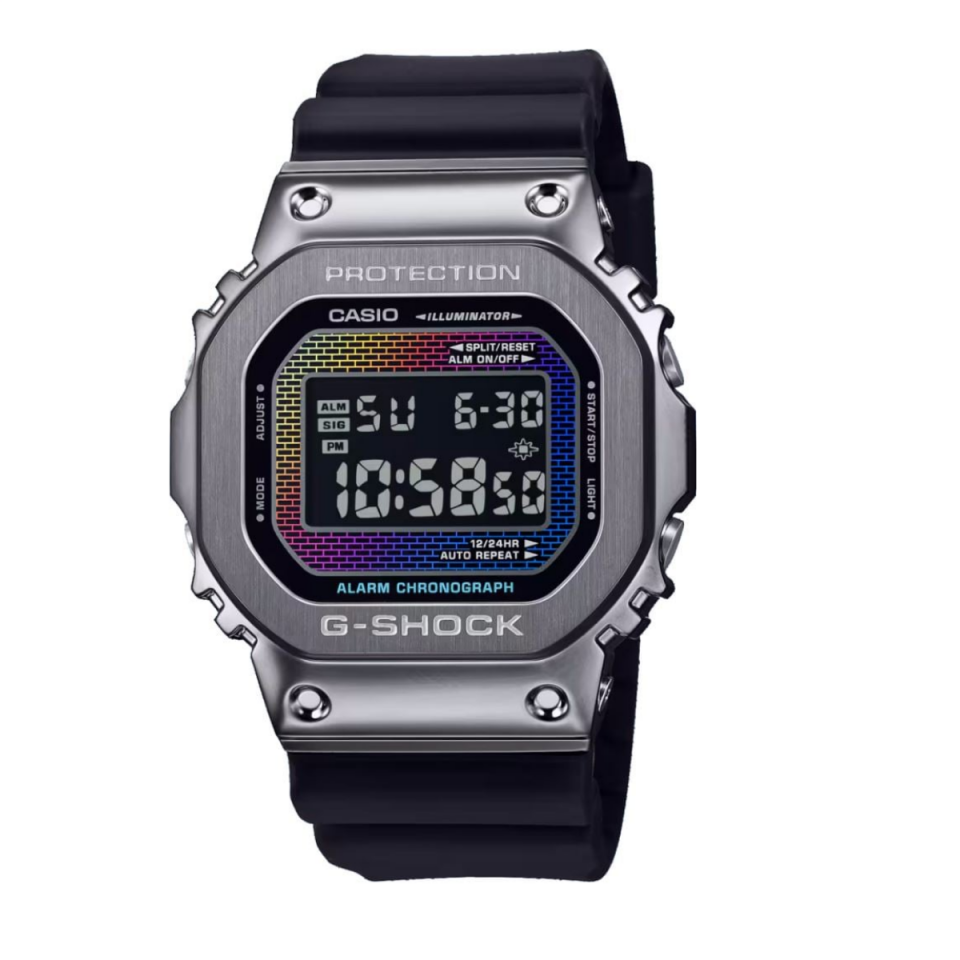 Casio GM-5600BRW-1DR Kol Saati