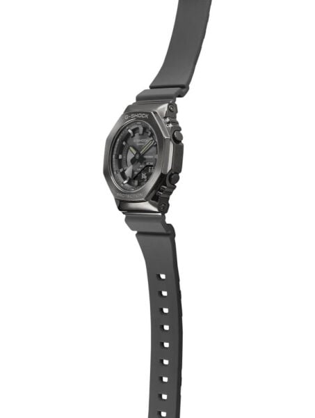 CASIO G-SHOCK GM-S2100B-8ADR KOL SAATİ
