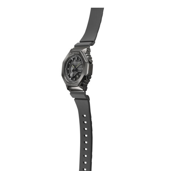 CASIO G-SHOCK GM-S2100B-8ADR KOL SAATİ