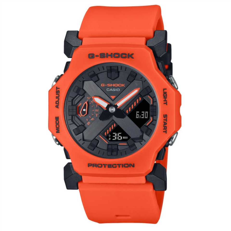 Casio GA-2300-4ADR Kol Saati