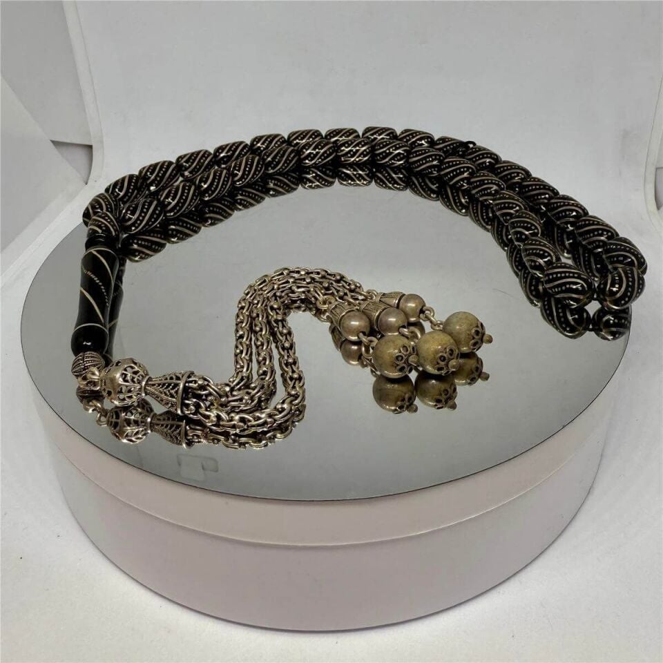 Tesbih TSBH0060AH 925 Ayar Arnavut Gümüş Püsküllü Gümüş İşlemeli Kapsül Kesim Usta El İşçilikli Erzurum Oltu Tesbih