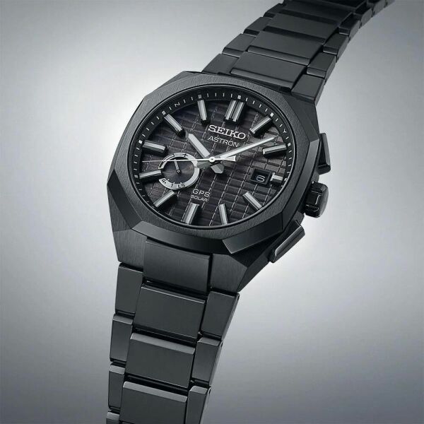 Seiko Astron SSJ015J Gps Solar Erkek Kol Saati