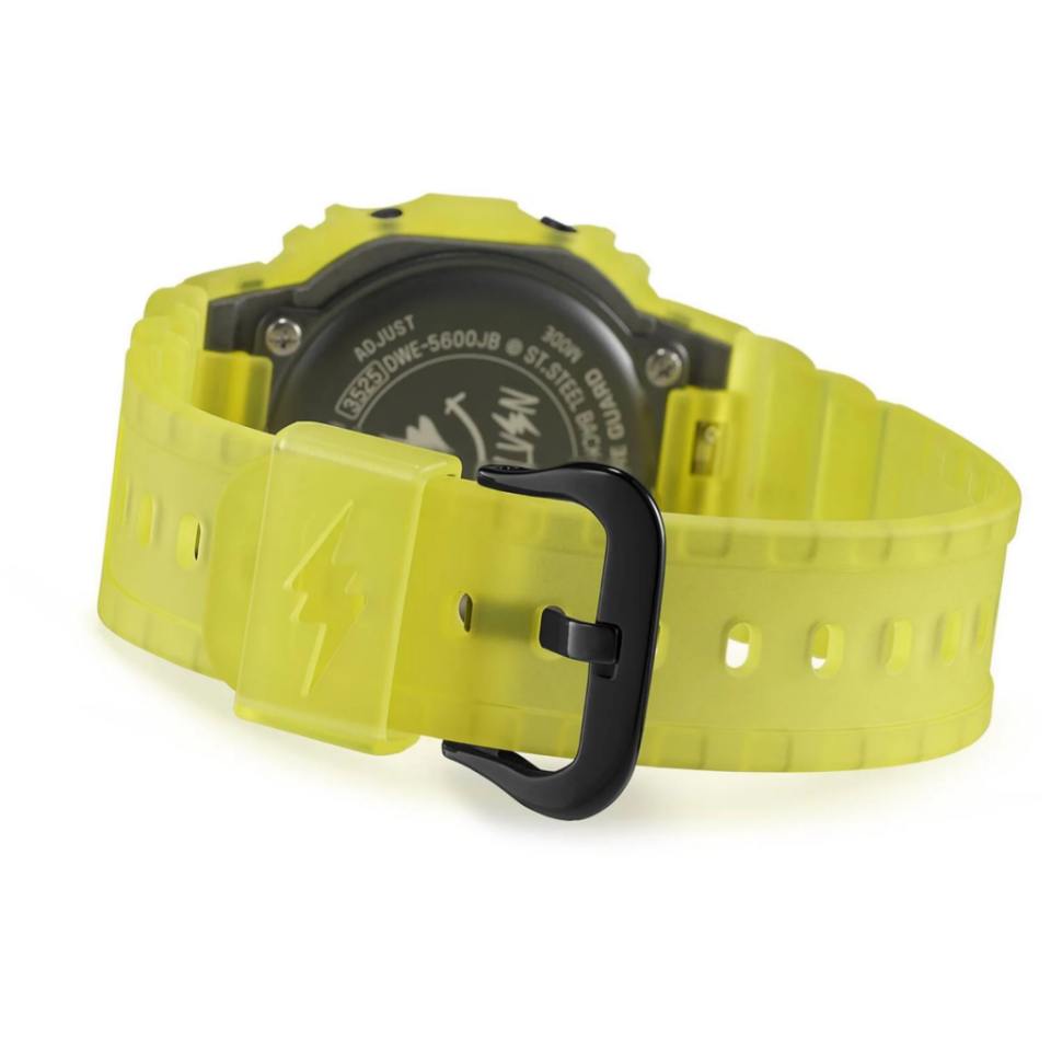 Casio G-Shock Iconic DWE-5600JB-1A9DR Kol Saati