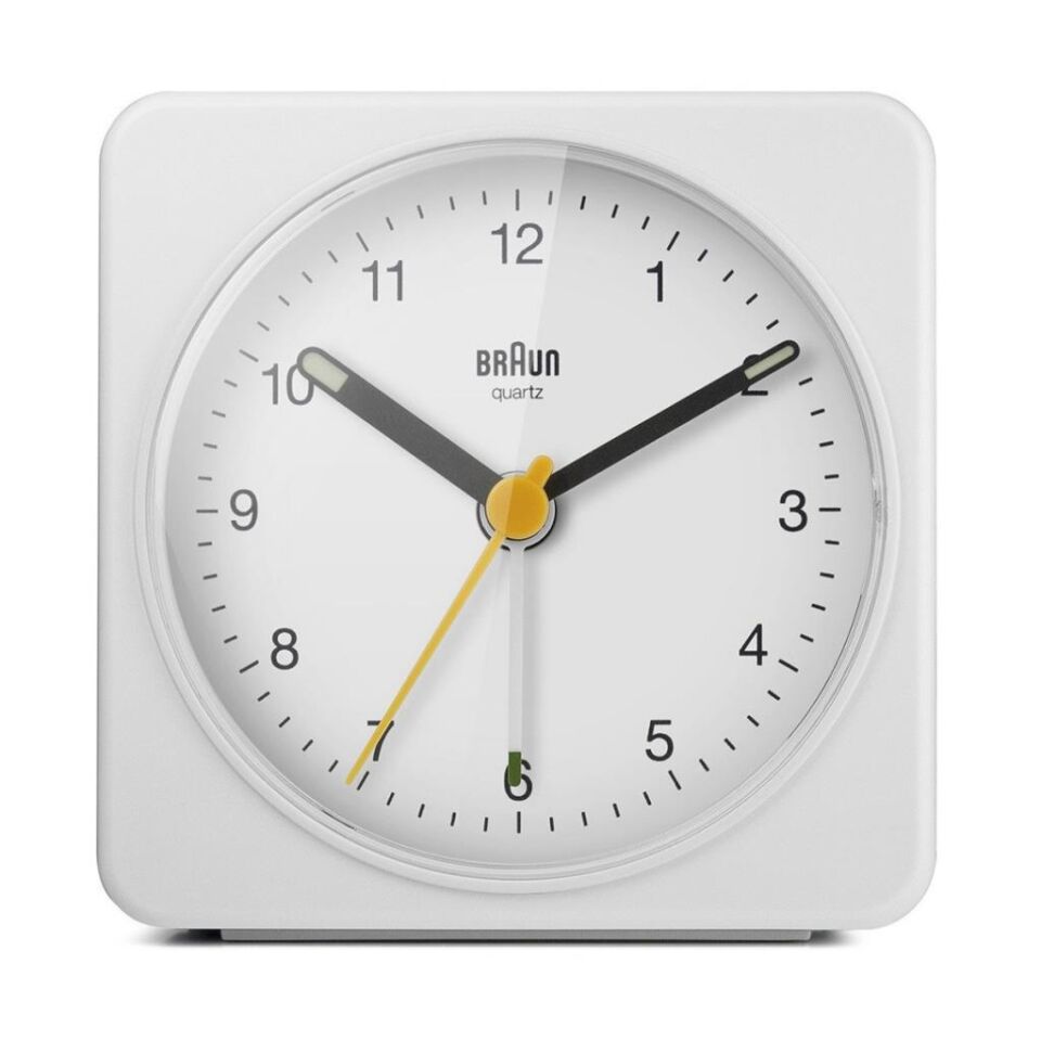 BRAUN BC03W BEYAZ KLASİK SEYAHAT ANALOG ALARMLI MASA SAATİ