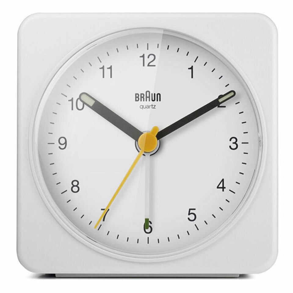 BRAUN BC03W BEYAZ KLASİK SEYAHAT ANALOG ALARMLI MASA SAATİ