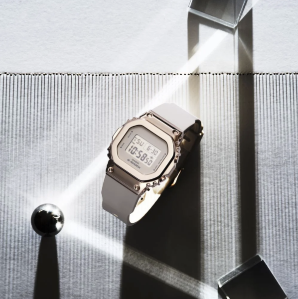 CASIO G-SHOCK GM-S5600PG-4DR KOL SAATİ