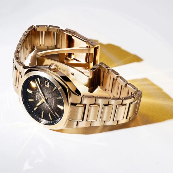 Casio EFK-200DG-5ADR Kol Saati