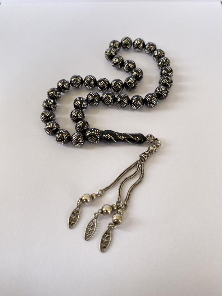 Tesbih TSBH0237BC 1000 Ayar Gümüş Püsküllü Yoğun Gümüş Kakmalı Küre Kesim Erzurum Oltu Taşı Tesbih