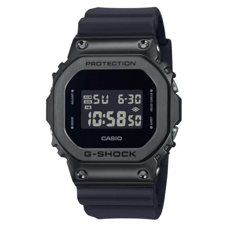 Casıo GM-5600UB-1DR Kol Saati