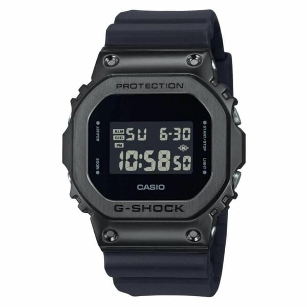 Casıo GM-5600UB-1DR Kol Saati