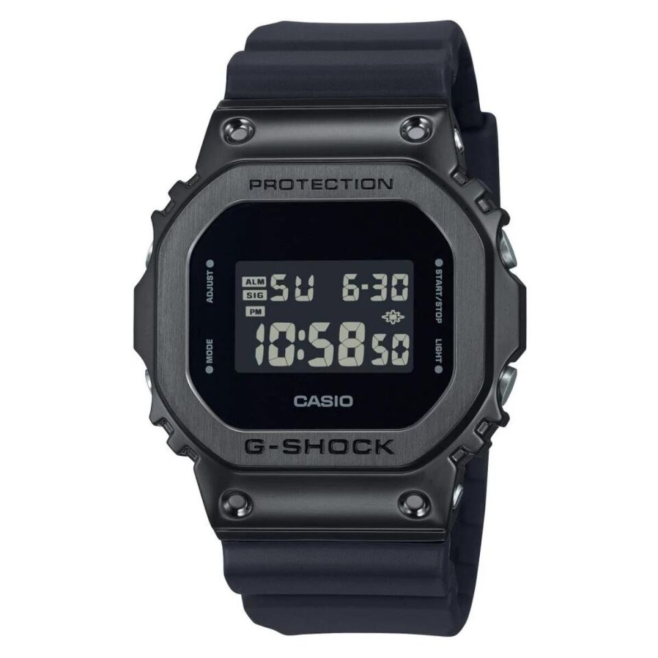 Casıo GM-5600UB-1DR Kol Saati