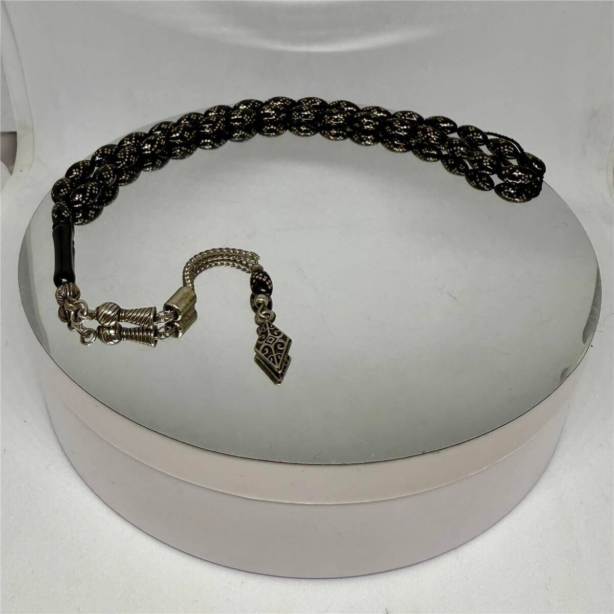 Tesbih TSBH0251BC 925 Ayar Gümüş Püsküllü Gümüş İşlemeli Beyzi Kesim Erzurum Oltu Taşı Tesbih