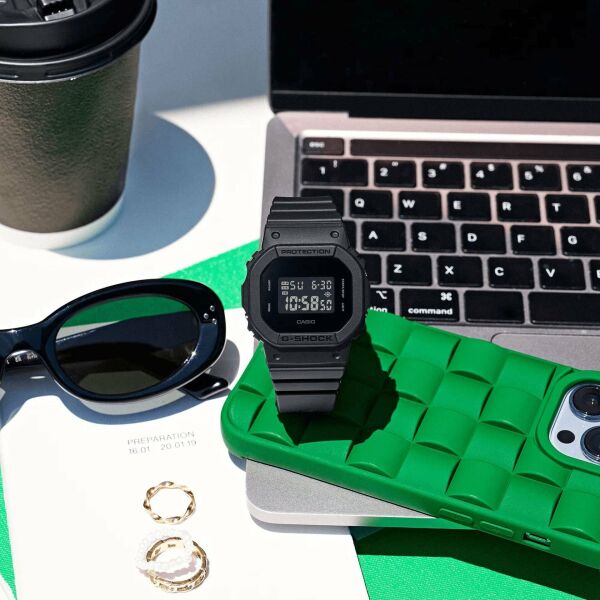 Casio GMD-S5610BB-1DR Kol Saati