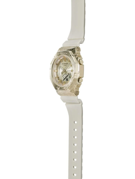 Casio GM-S2140GEM-9ADR-D Kol Saati