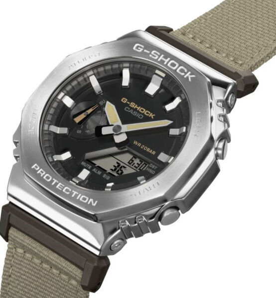 CASIO G-SHOCK GM-2100C-5ADR KOL SAATİ