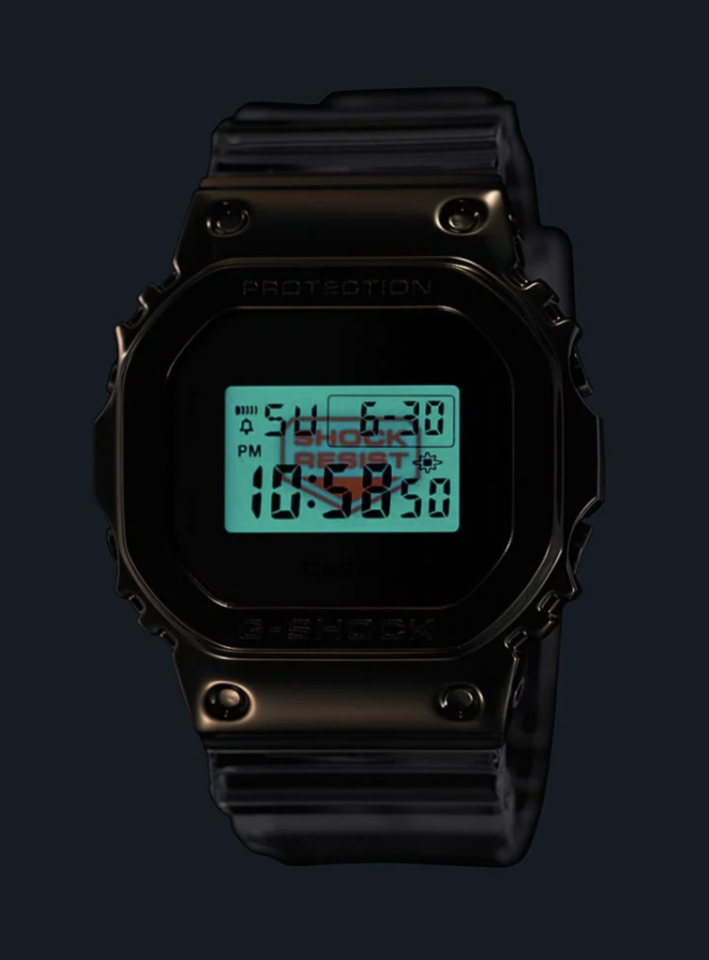 Casio GM-5600SG-9DR-D Kol Saati