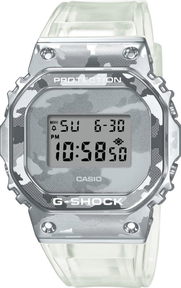 Casio GM-5600SCM-1DR-D Kol Saati
