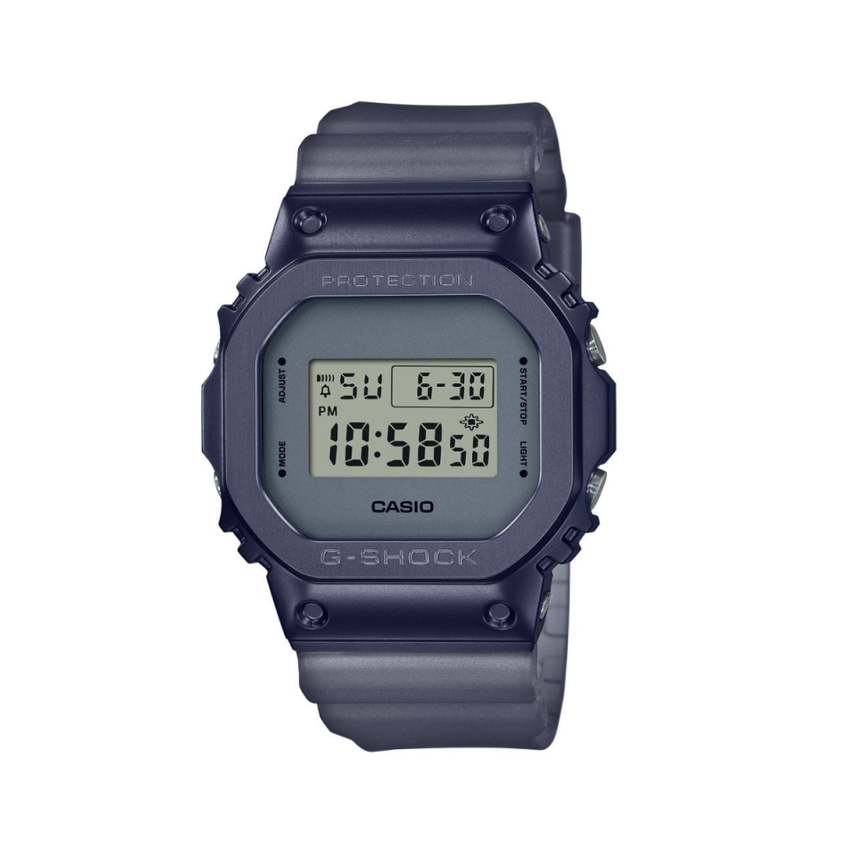 Casio GM-5600MF-2DR-D Kol Saati