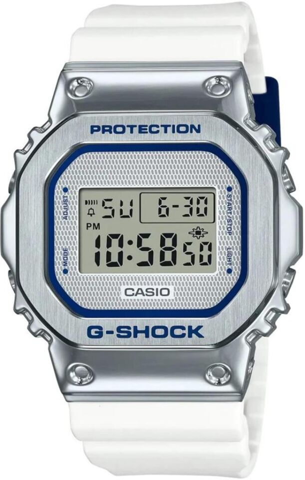 Casio GM-5600LC-7DR-D Kol Saati