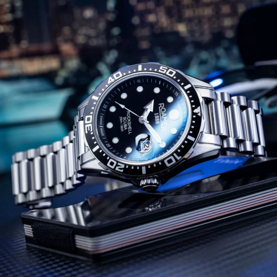 Roamer Rockshell 220858-41-85-50 Kol Saati