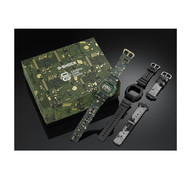 Casio DWE-5600CC-3DR-D Kol Saati