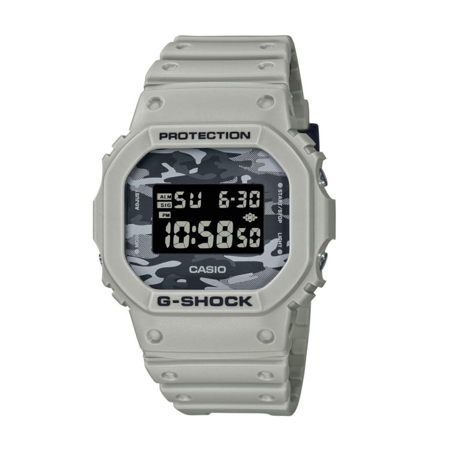 Casio DW-5600CA-8DR-D Kol Saati